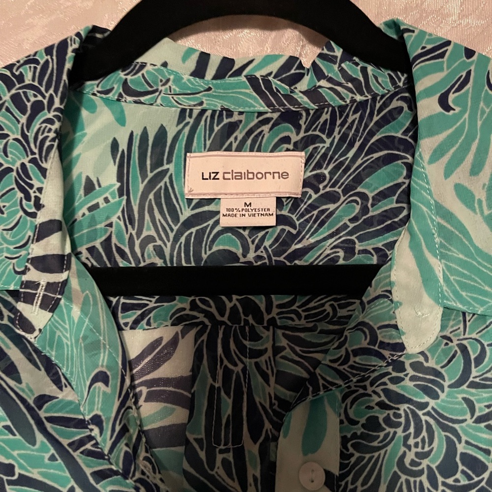 Medium Liz Claiborne women’s top